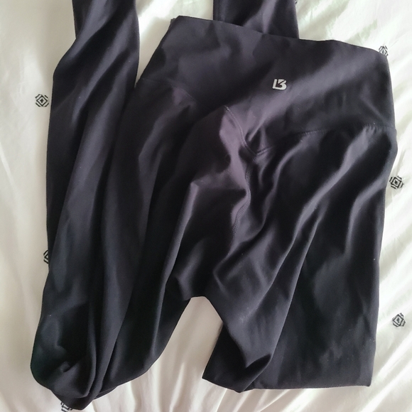 Buff Bunny | Rosa Sports Bra | Black | XS - Picture 5 of 6